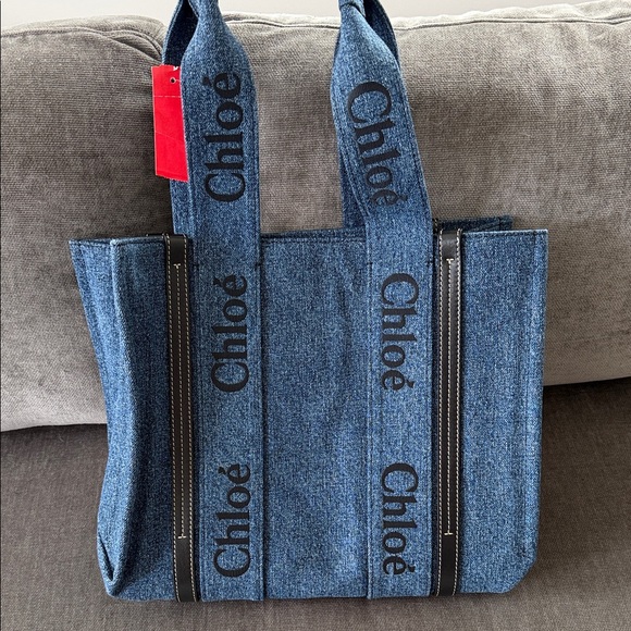 NWT Chloe Woody Denim Tote Bag - Medium - Picture 2 of 9